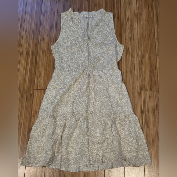 NWOT GAP Sundress - Picture 1 of 7